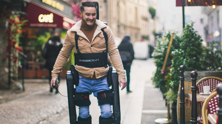 Wondercraft unveils world’s first self-stabilizing walking exoskeleton